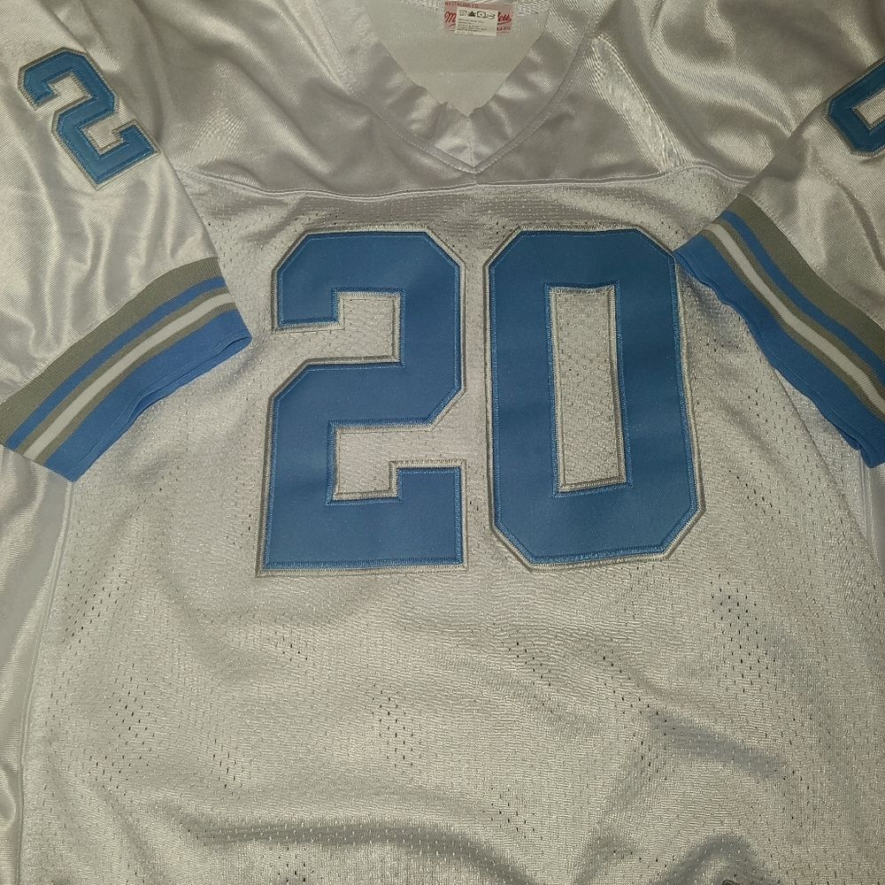 Authentic Jerseys - Picture 5 of 15